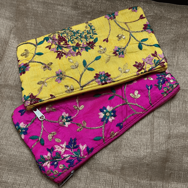 Gifts-Return Gifts-Silk Embroidery Purse main pic